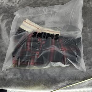 SKIMS Men's Medium Ash Red Plaid Cotton Poplin Logo Band Boxer NWT